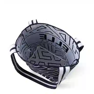 Elle Active Logo Toto