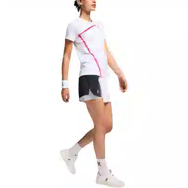 On Court -T T
