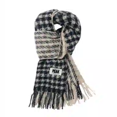 Peak Houndstooth Scarf