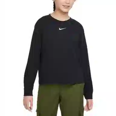 Nike Sportswear Essential LogoT