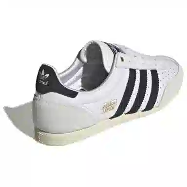 adidas Japan W