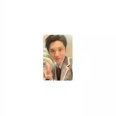 HYBE Seventeen 4.29 17 is right here random photo card