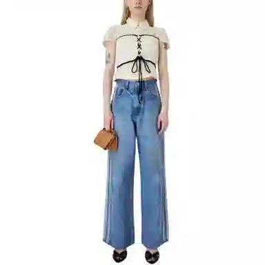 MOUSSY