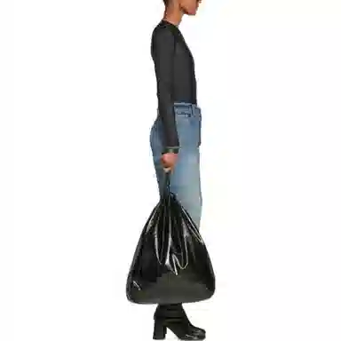 Balenciaga FW22