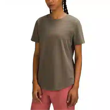 lululemon Love LogoT