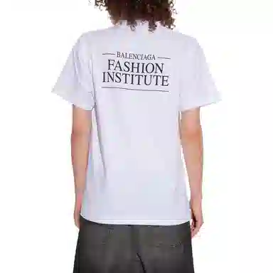 Balenciaga SS22 T