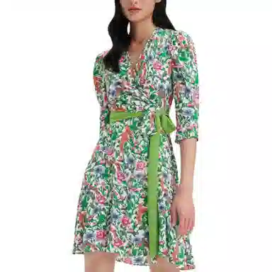 DIANE VON FURSTENBERG V