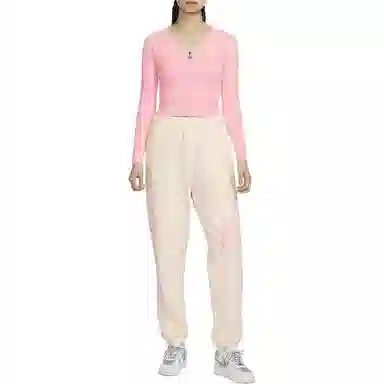 Nike SS24 V-Neck Tee