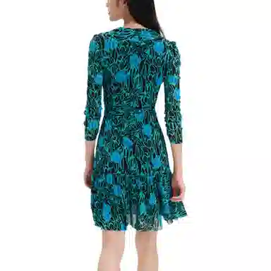 DIANE VON FURSTENBERG V