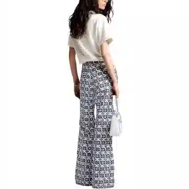 LOUIS VUITTON Logo T