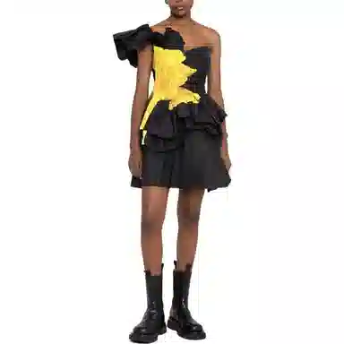 Alexander McQueen SS22