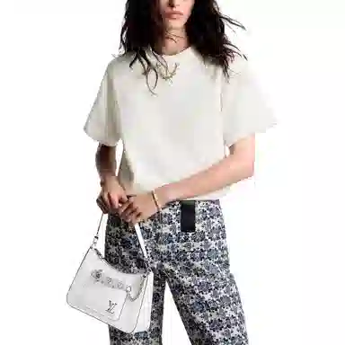 LOUIS VUITTON Logo T