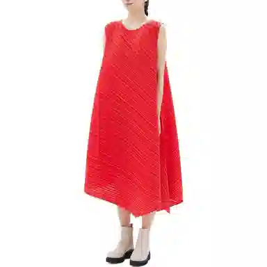 PLEATS PLEASE ISSEY MIYAKE SS22