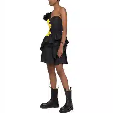 Alexander McQueen SS22