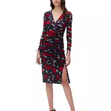 DIANE VON FURSTENBERG V