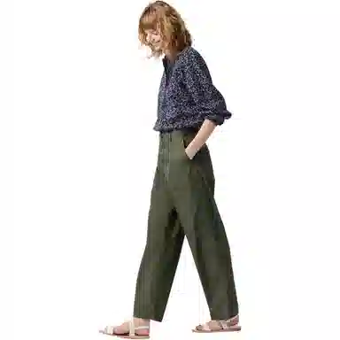 UNIQLO x INES DE LA FRESSANGE SS24 Olive Pants