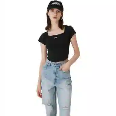 MOUSSY T