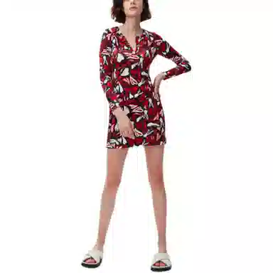 DIANE VON FURSTENBERG V