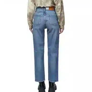 MOUSSY