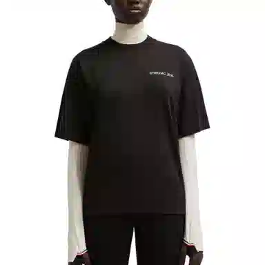 Moncler T