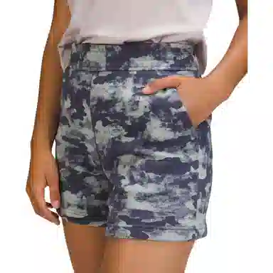 lululemon Loungeful High-Rise Short 4"