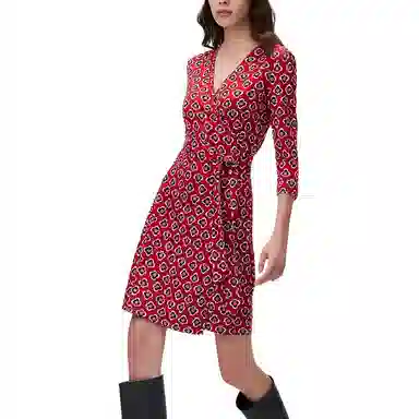 DIANE VON FURSTENBERG V