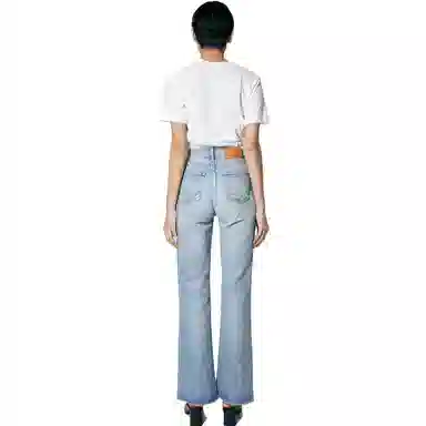 MOUSSY 111