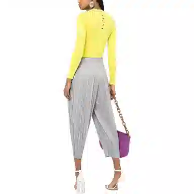 PLEATS PLEASE ISSEY MIYAKE