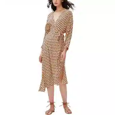 DIANE VON FURSTENBERG V