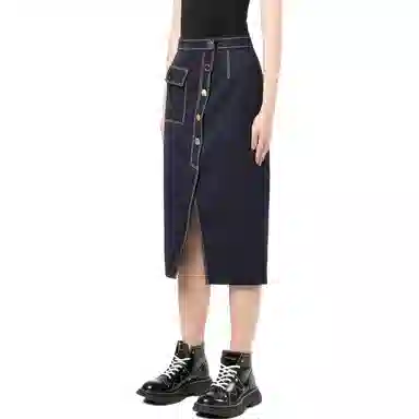 Alexander McQueen SS22