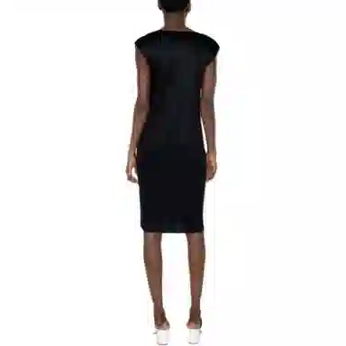 PLEATS PLEASE ISSEY MIYAKE