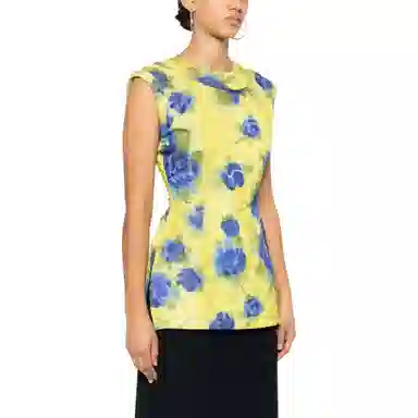 MARNI T