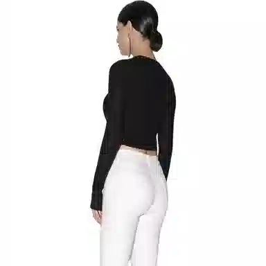 bebe V