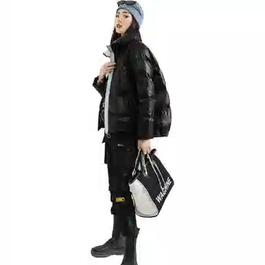 鸭鸭 免洗亮面时尚立领短款羽绒服 女款 黑色