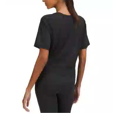 lululemon Lightweight T