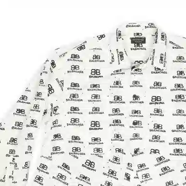 Balenciaga FW22 Logo