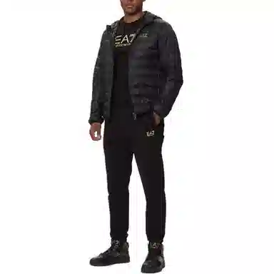 EMPORIO ARMANI EA7 Logo