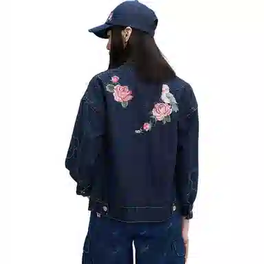 鬼洗 刺绣时尚舒适牛仔外套 女款