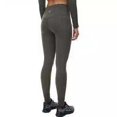ARITZIA TnAction Cheeky Hi-Rise Hiking Legging