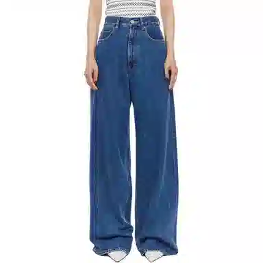MOUSSY