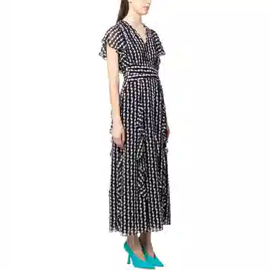 DIANE VON FURSTENBERG V