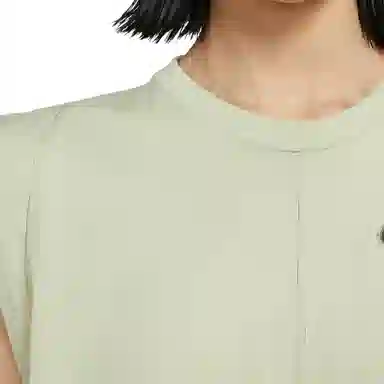 Nike Sportswear LogoT