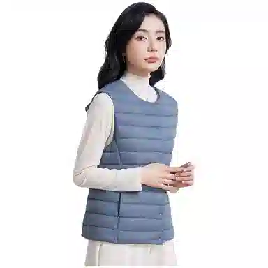 鸭鸭 纯色单排扣圆领无袖内搭外穿百搭日系极简风羽绒马甲 女款