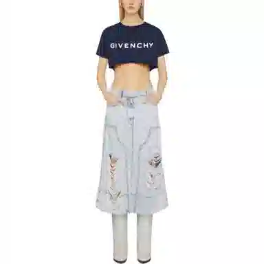 Givenchy T
