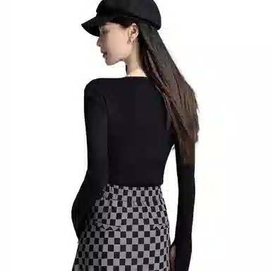 美洋 纯色圆领修身长袖针织衫 女款