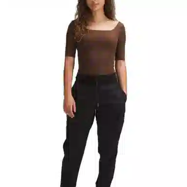 lululemon Half-Sleeve Close-to-Body Shelf T-Shirt T