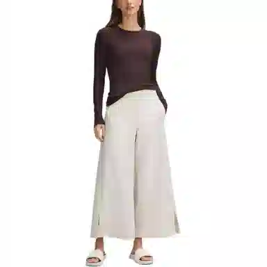 lululemon Hold Tight T