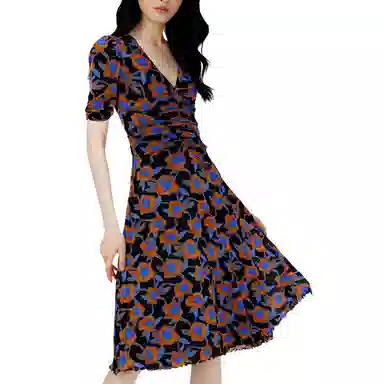 DIANE VON FURSTENBERG SS24 V