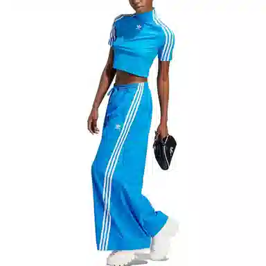 adidas originals Logo T