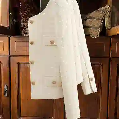 丝柏舍 小香风长袖单排扣圆领舒适简约气质截短外套 女款